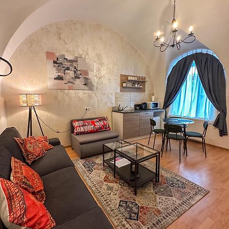 Serenity House Apartments سيبيو المظهر الخارجي الصورة