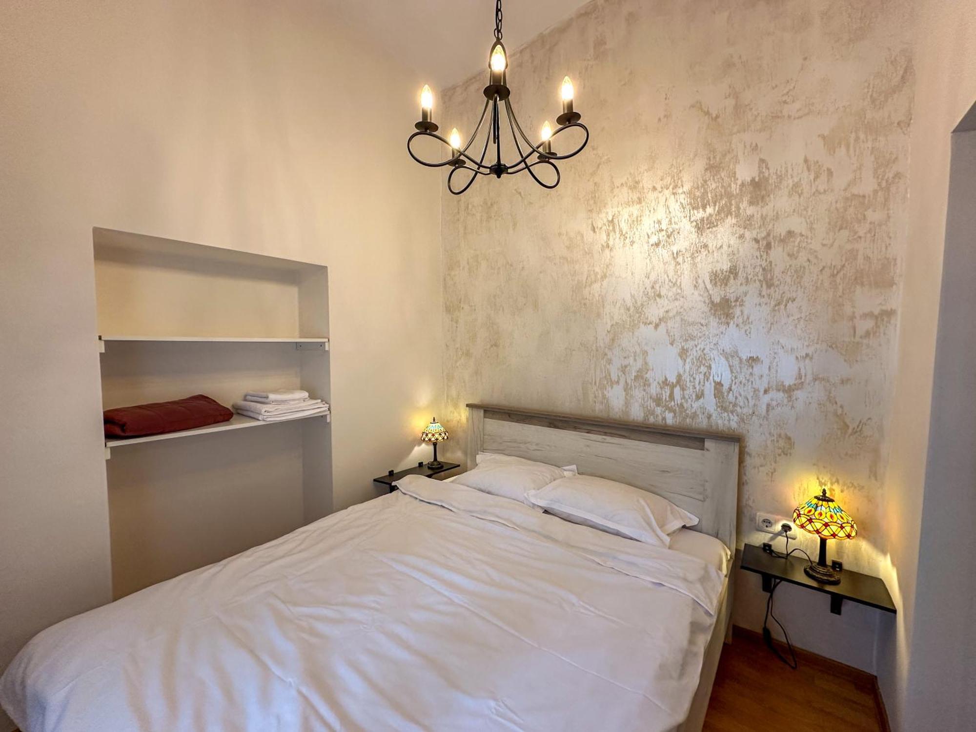 Serenity House Apartments سيبيو الغرفة الصورة
