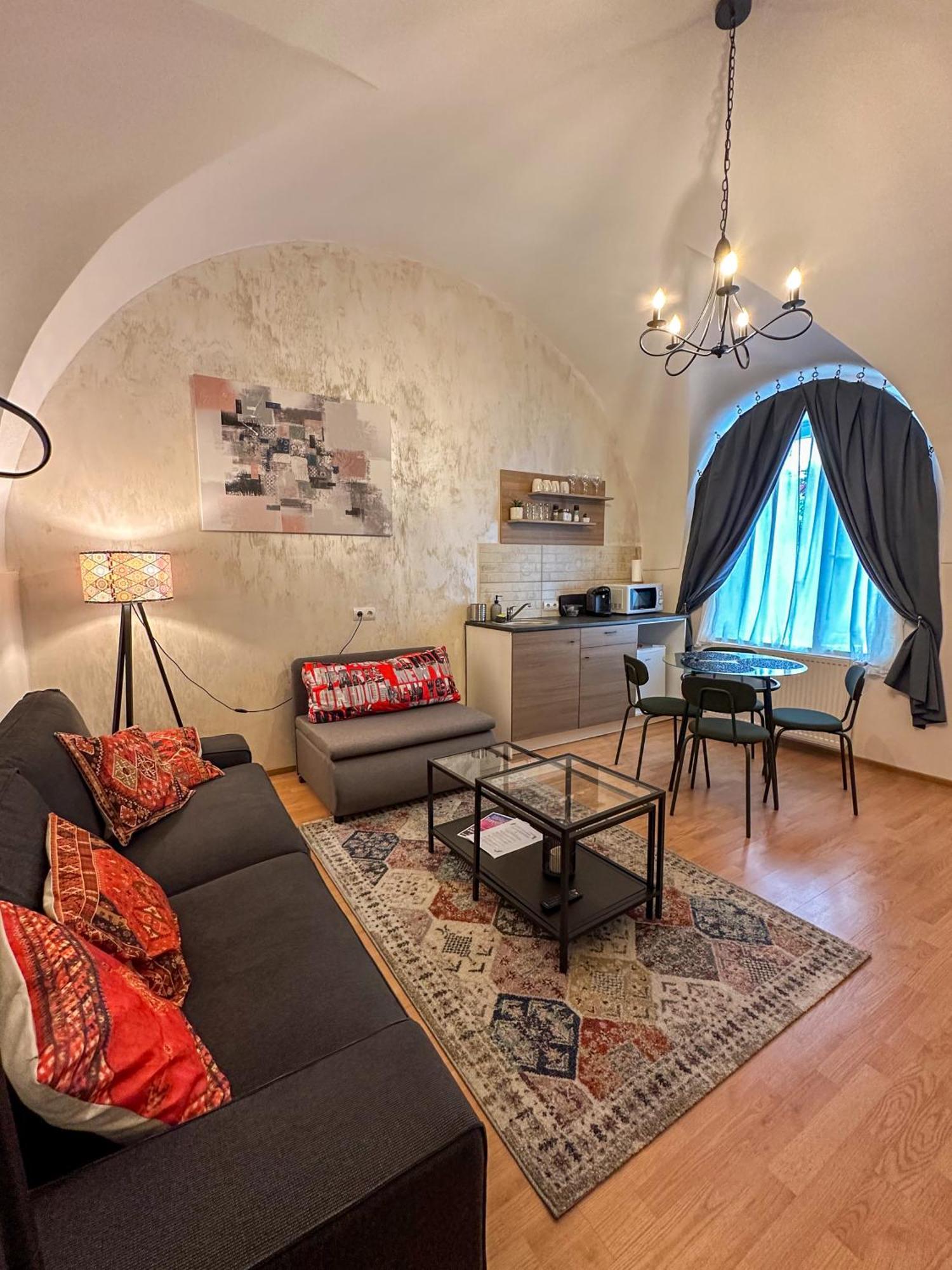 Serenity House Apartments سيبيو المظهر الخارجي الصورة