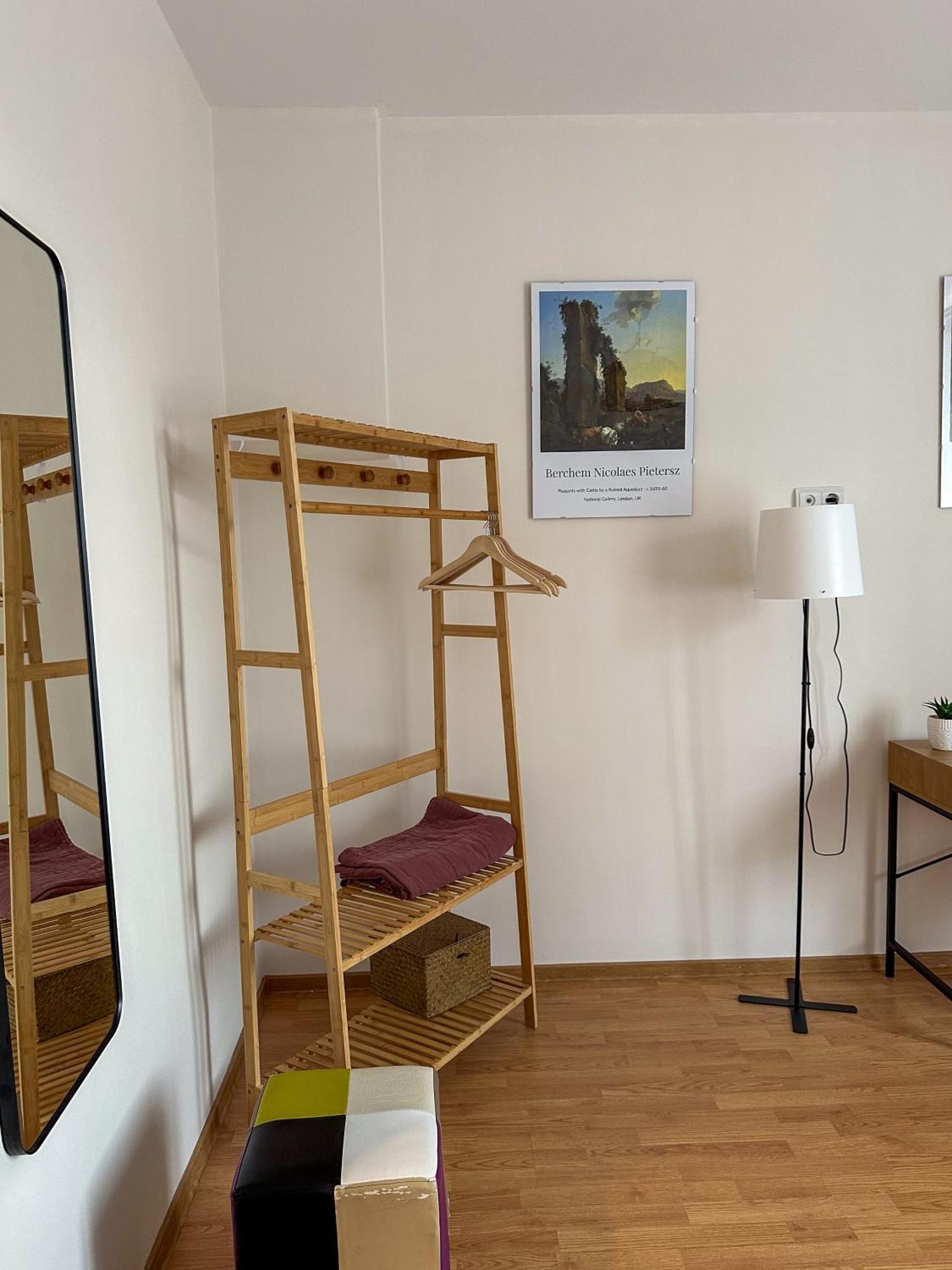 Serenity House Apartments سيبيو الغرفة الصورة