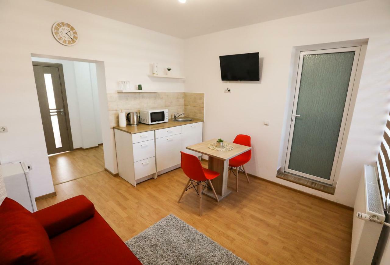 Serenity House Apartments سيبيو المظهر الخارجي الصورة