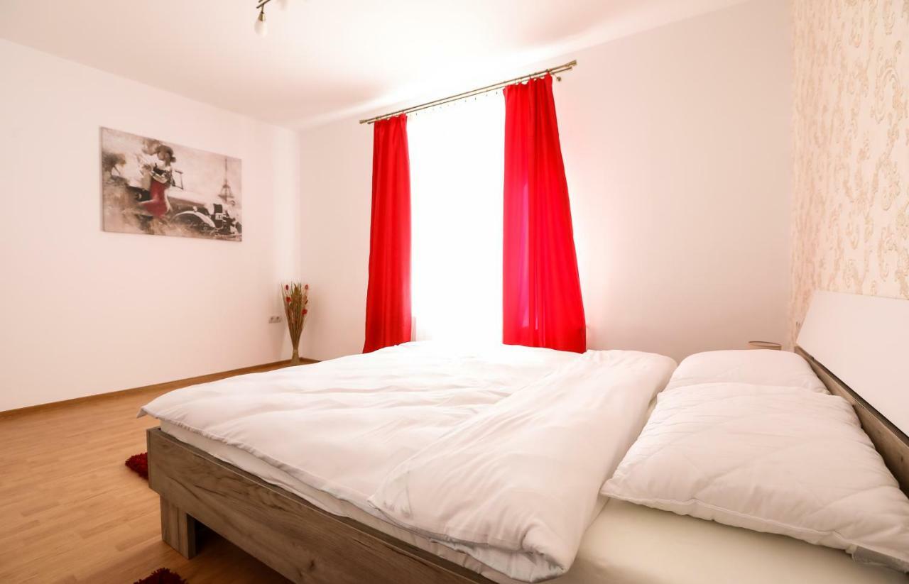 Serenity House Apartments سيبيو المظهر الخارجي الصورة