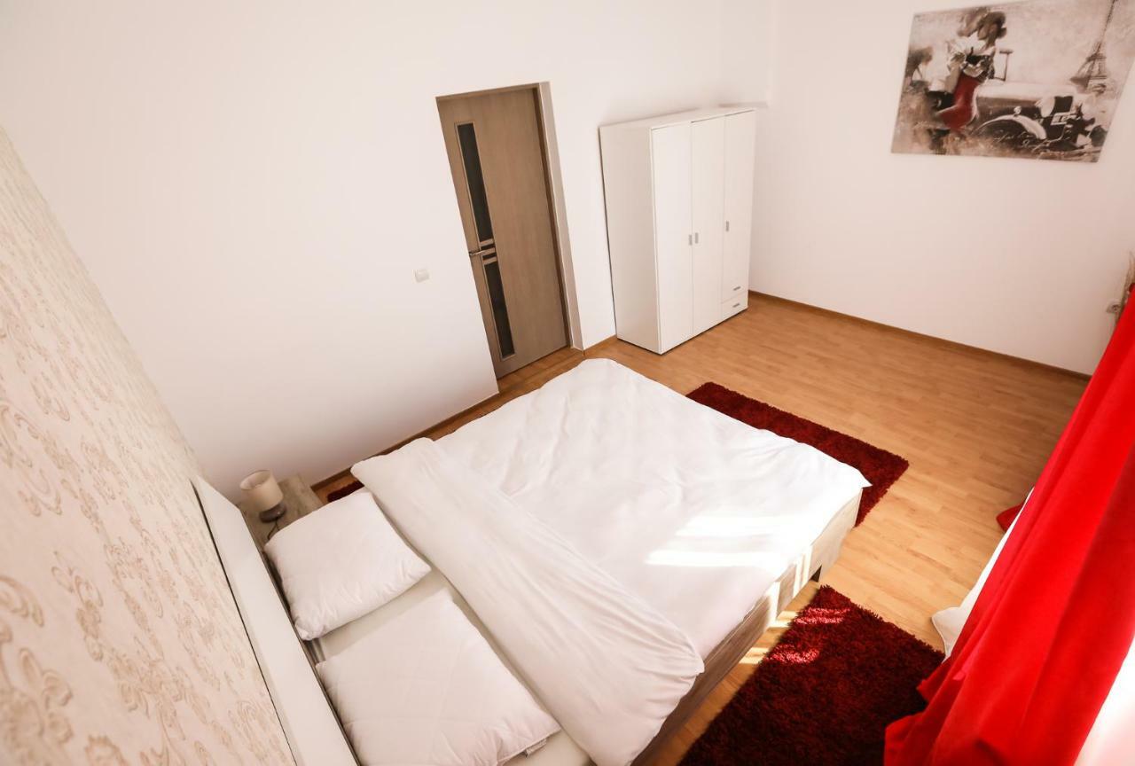 Serenity House Apartments سيبيو المظهر الخارجي الصورة